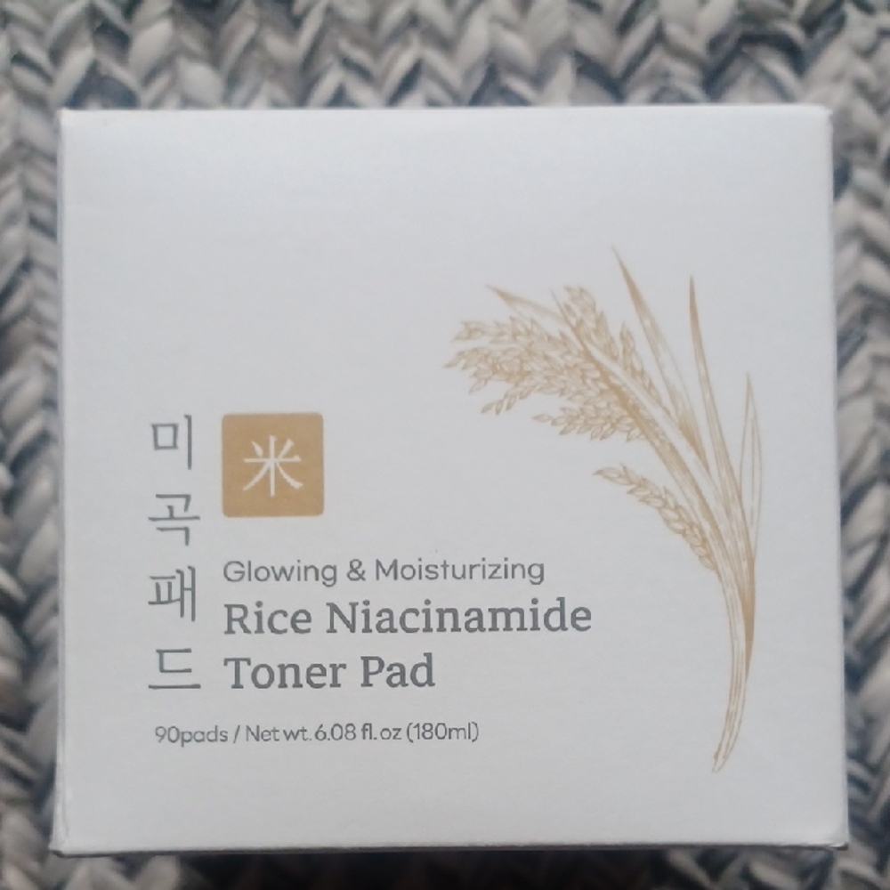 Korean Glowing & Moisturizing Rice Niacinamide Toner Pad